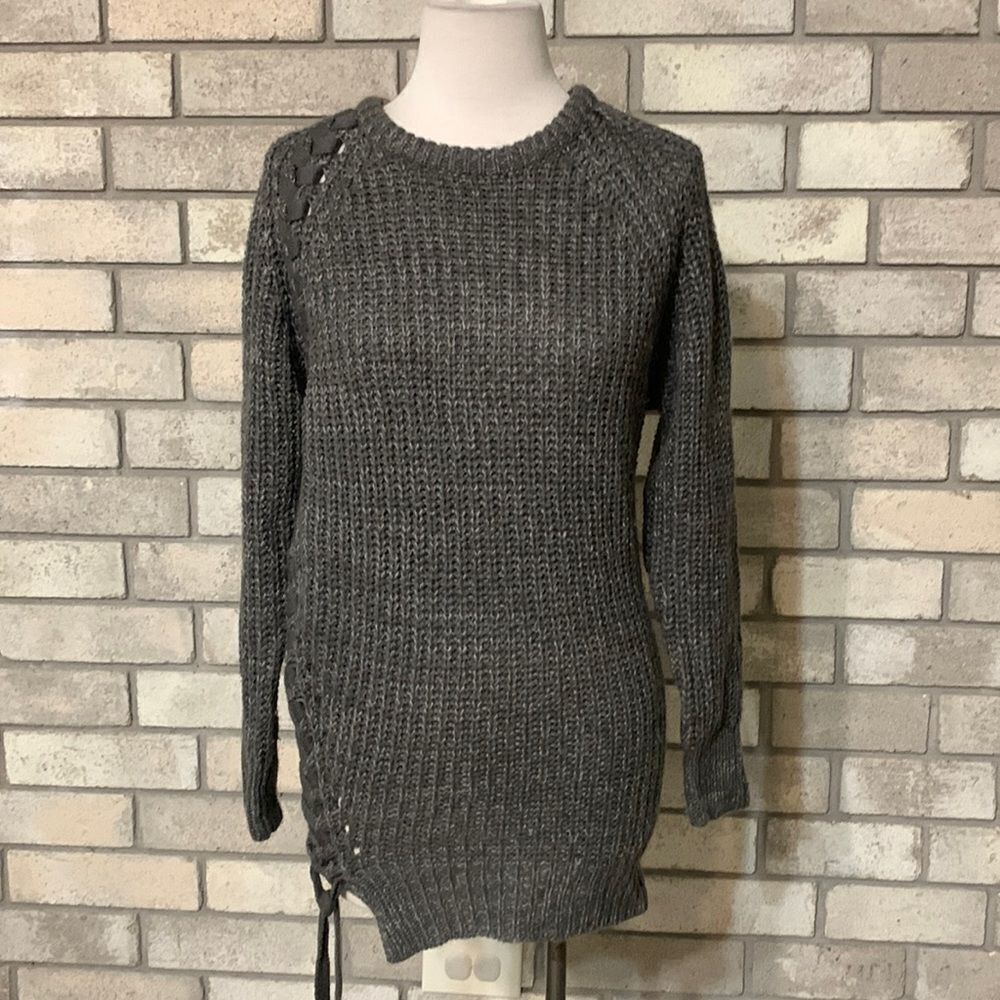 3for$20 sweater small